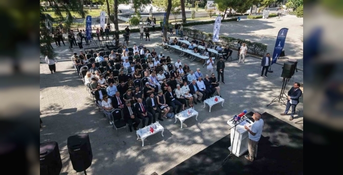 İzmir kitap fuarı kapılarını açtı