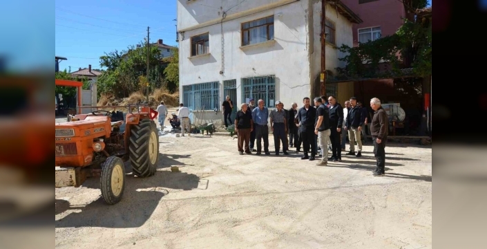 Kaymakam Başkapan, Eseler köyündeki üst yapı çalışmalarını inceledi