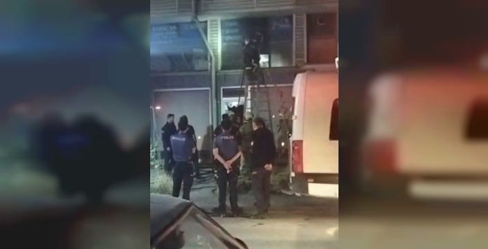 Kütahya'da beyaz eşya servisinde yangın çıktı