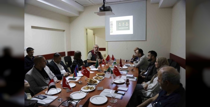 Kütahya'da uluslararası hekimler için mikrodalga ablasyon eğitimi