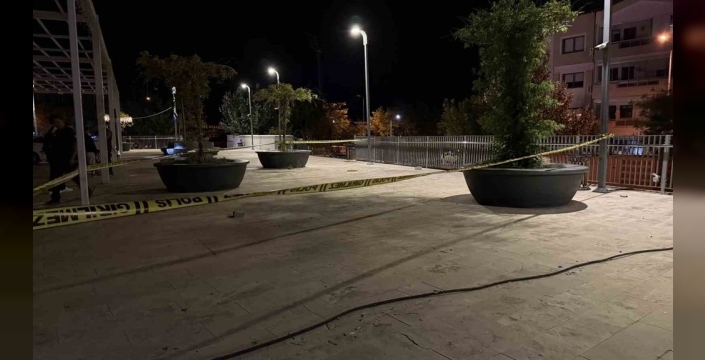 Menteşe'de 14 yaşındaki çocuk bıçaklandı, bir başka kişi de darbedildi
