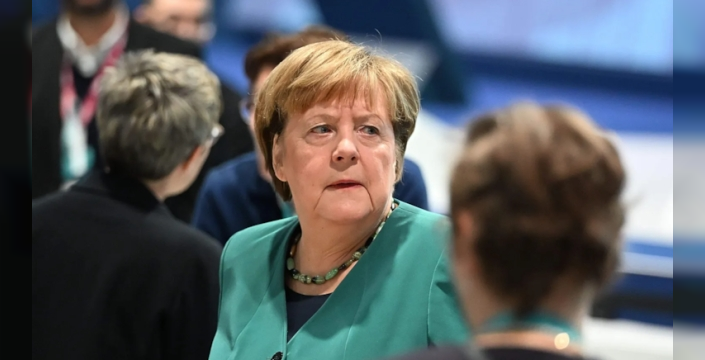 Merkel'den AfD zaferi sonrası sert tepki