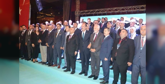 MHP İzmir il başkanı yeniden seçildi