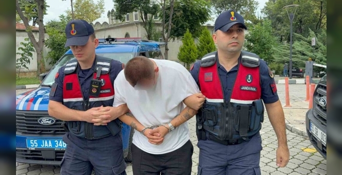 Motosiklet çantasında 7999 sentetik hap bulundu