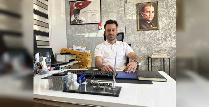 Muhtar, boğulma tehlikesi geçiren çocuğu kurtardı