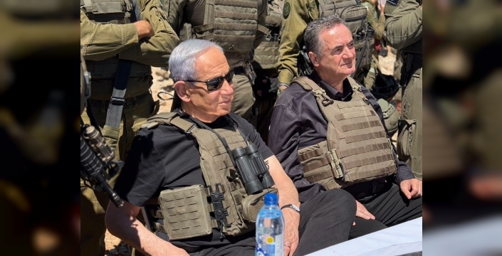 Netanyahu, Şeyh Dağı'ndaki askerlerle bir araya geldi
