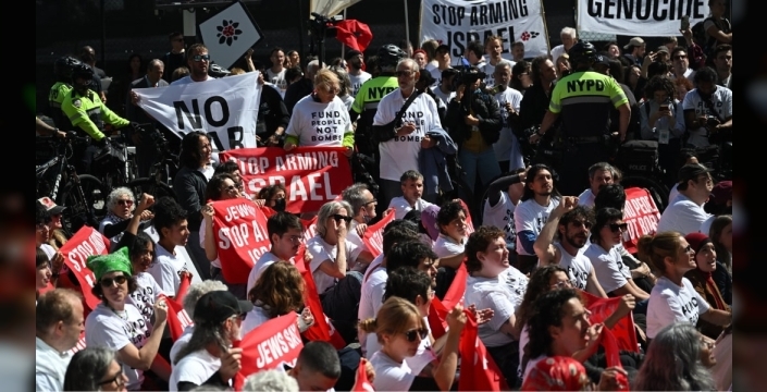New York'ta Netanyahu'ya karşı protesto: Susan Sarandon gözaltına alındı