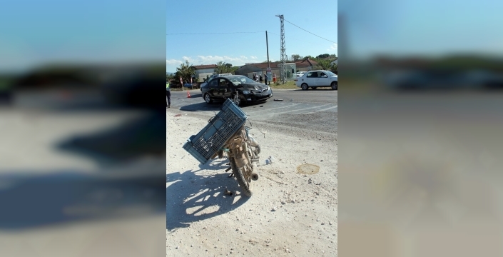 Otomobil motosiklete çarptı: 1 ölü
