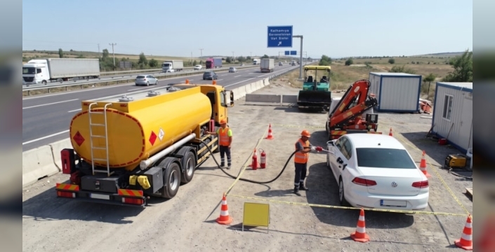 Otoyol kenarlarına seyyar benzin istasyonları geliyor