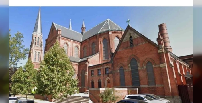 Tarihi kilise 49 liraya kiraya verildi