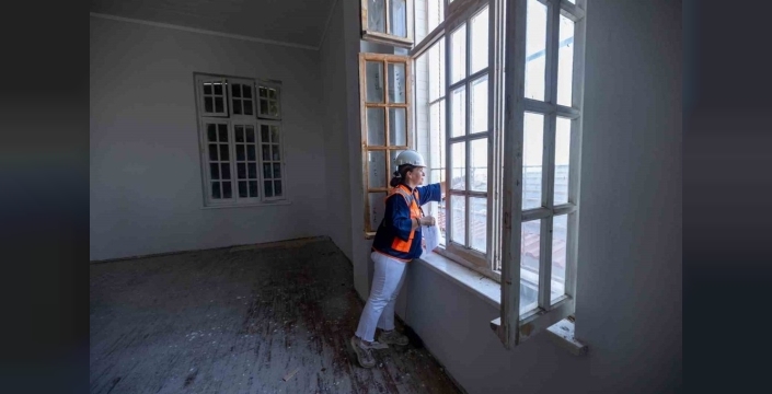 Tarihi sayaç atölyesi konservatuvar oluyor