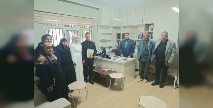 Tavşanlı Müftülüğü'nden yeni evli çiftlere rehberlik hizmeti