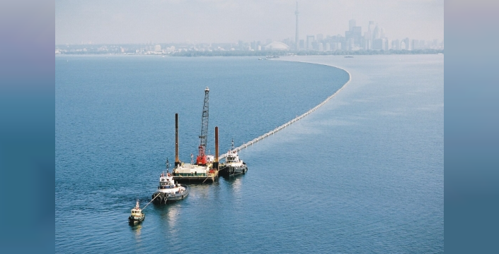 Toronto'da doğal su ile soğutma sistemi devrede