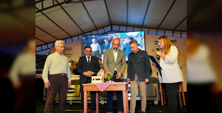 Alanya avokadosu yarışmasında 679 gramlık ürün birinci oldu