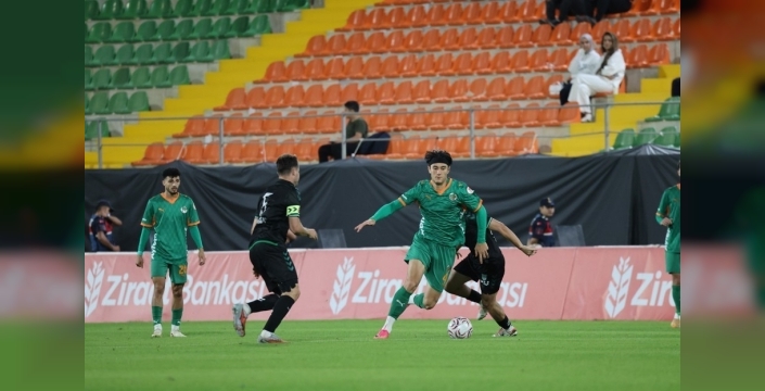 Alanyaspor, 12 Bingölspor'u 4-1 yenerek tur atladı