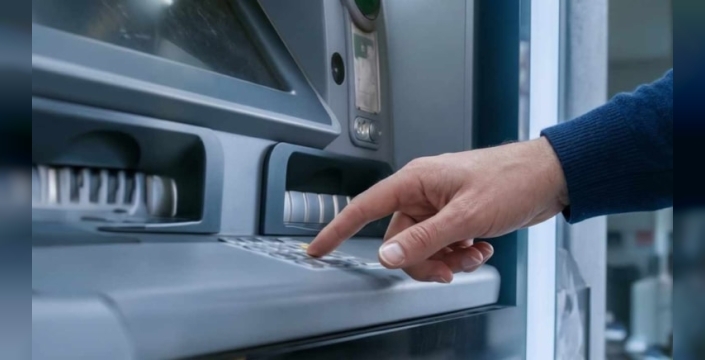 ATM'lerde kart kopyalama skandalı: 600 bin euro vurgun