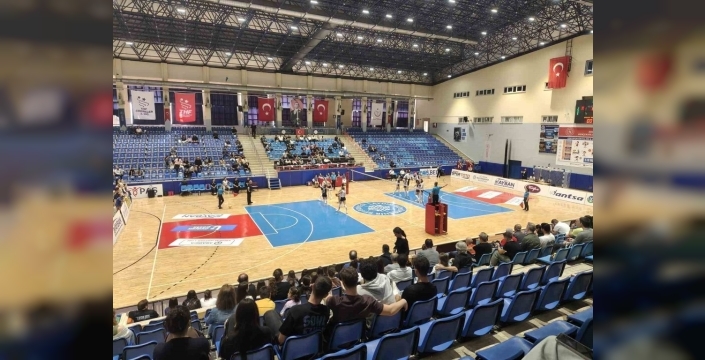 Aydın Büyükşehir Belediyespor, İstanbul Büyükşehir Belediyespor'u yendi