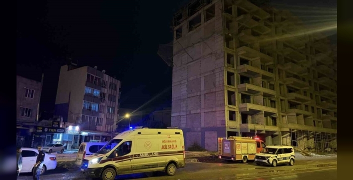 Aydın D. bu kez yapımı süren binaya çıktı