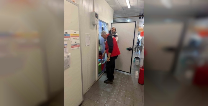 Aydın'da gıda denetimi: Menülerde kalori bilgisi kontrol edildi