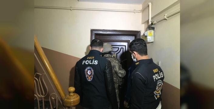 Aydın'da müstehcenlik soruşturmasında iki kişi cezaevine gönderildi