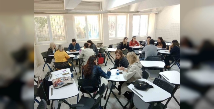 Aydın'daki STEM eğitiminde öğretmenler uygulama yaptı