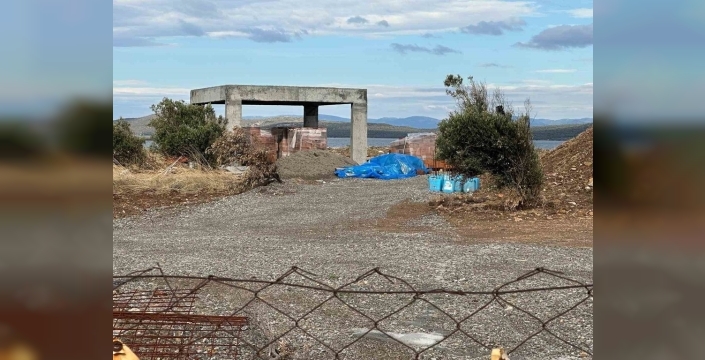Ayvalık'ta köprü yenileniyor, Cunda'ya arıtma tesisi yapılıyor