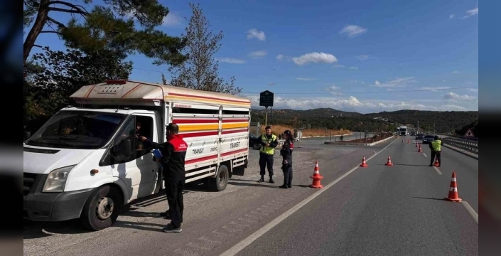 Balıkesir'de hayvan nakilleri denetlendi