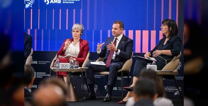 Başkan Akın, Avrupa Büyükşehirler Ağı Forumunda konuştu