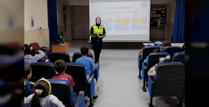 Bilecik'te 90 öğrenciye trafik güvenliği eğitimi verildi