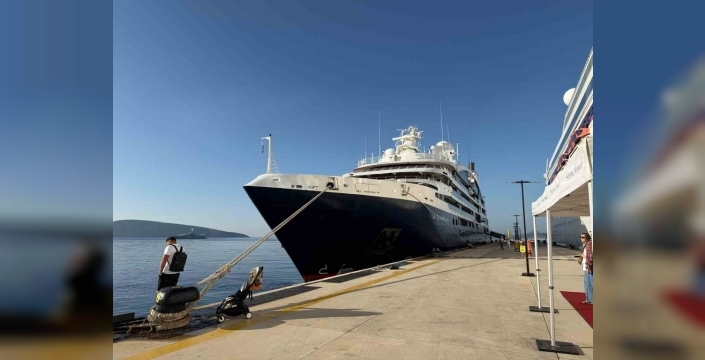 Bodrum'a üç kruvaziyer gemisiyle 650 turist ulaştı