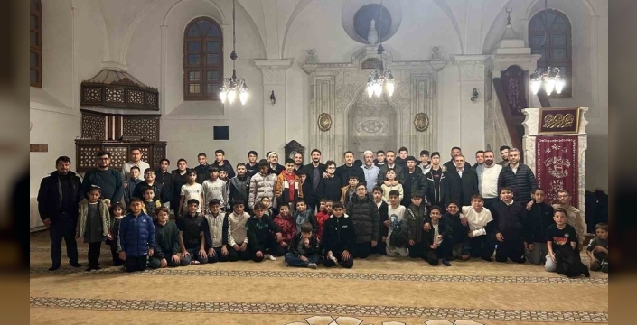 Bolvadin’de öğrenciler cami buluşmasında bir araya geldi