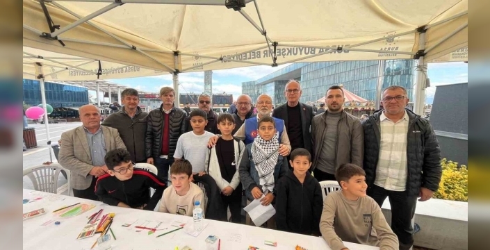 Bursa'da Filistinli çocuklar için resim etkinliği düzenlendi