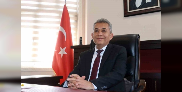 Çal Belediye Başkanı'ndan gözaltına alınan başkana destek