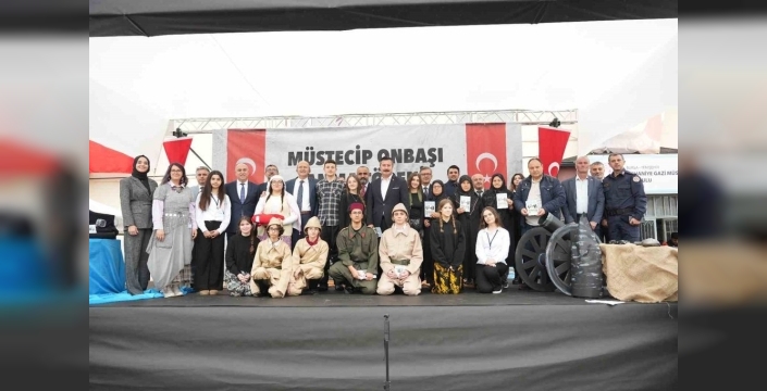 Çanakkale'de Fransız denizaltısını batıran onbaşı anıldı