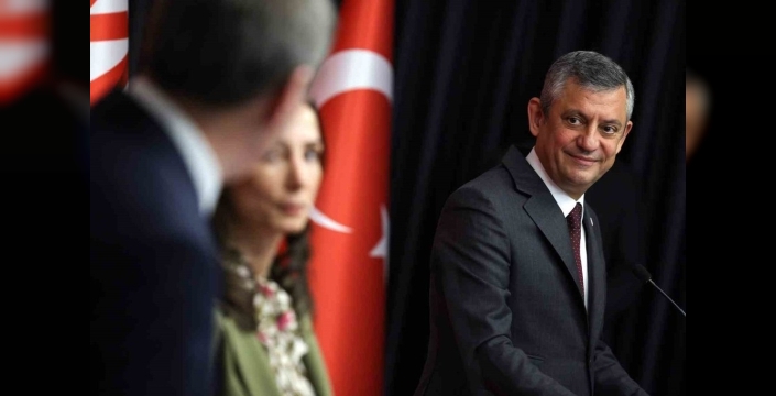 DEM Parti liderleri CHP Genel Merkezi'nde bir araya geldi