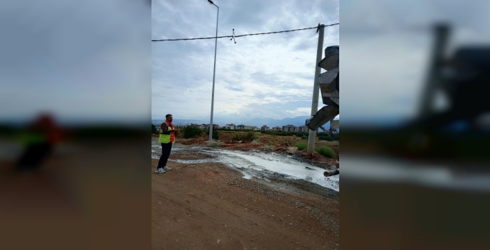 Denizli'de yol kenarına harç döken firmaya 181 bin TL ceza