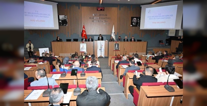 Ege belediyeleri 2027 planı için İzmir'de buluştu