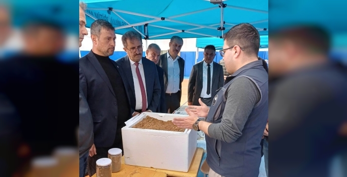 Emet'te öğrenciler tarımı bilimsel yöntemlerle öğrendi