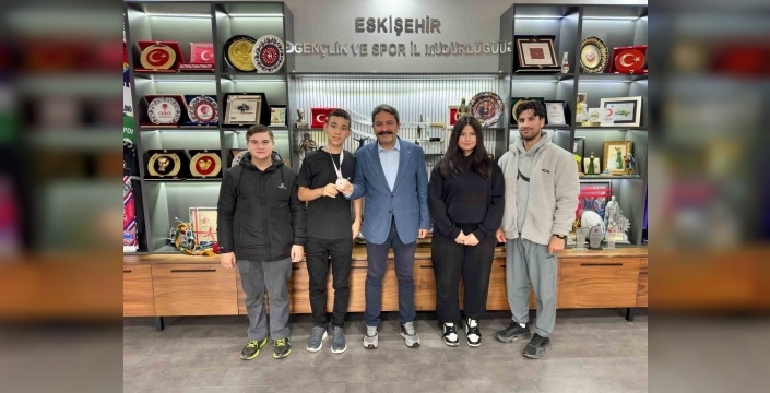 Eskişehir'den Hemsball'da Türkiye şampiyonluğu