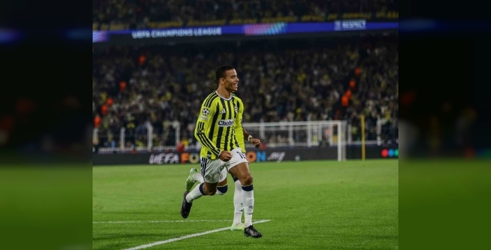 Fenerbahçe, Slavia Prag karşısında üç oyuncu değiştirdi