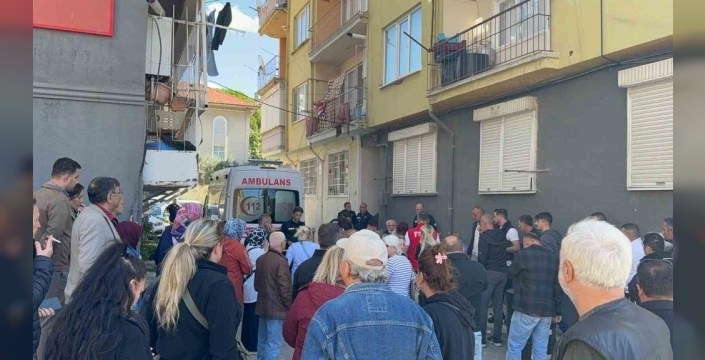 Gemlik'te yaşlı bir çift evlerinde ölü bulundu