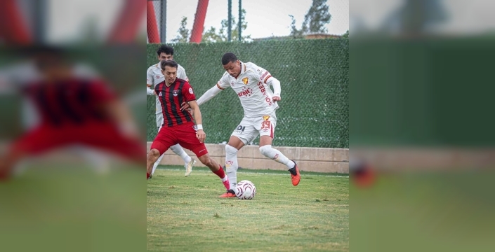 Göztepe, hazırlık maçında Vanspor ile berabere kaldı