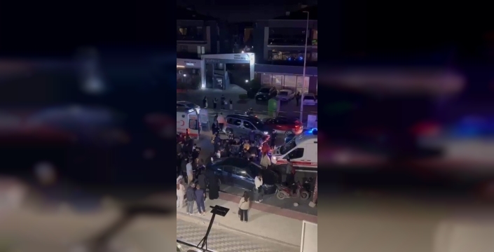 İnegöl'de motosiklet ile otomobil çarpıştı, 2 yaralı