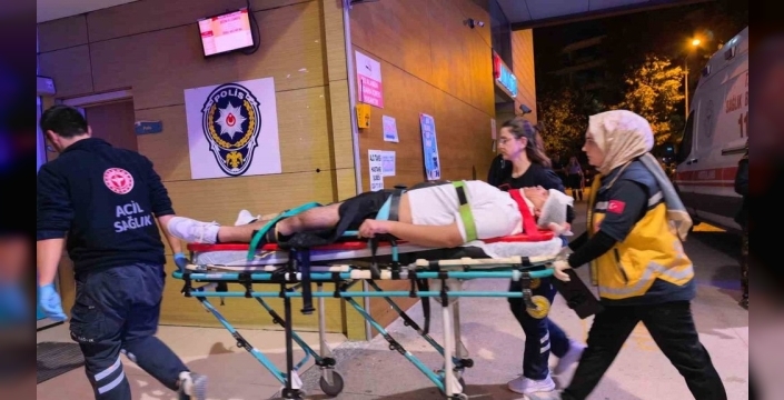 İnegöl'de zincirleme trafik kazasında 10 kişi yaralandı