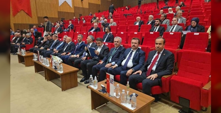 KARDEMİR'in olağanüstü genel kurulunda yeni yönetim seçildi