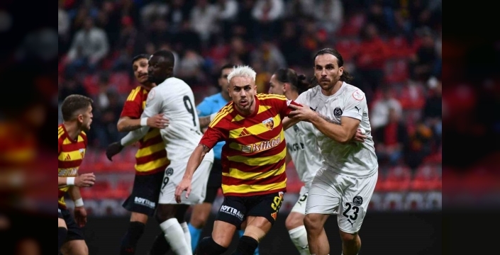 Kayserispor, Manisa FK'yı 3-2 mağlup etti