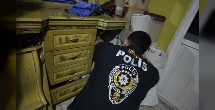 Mersin'de bahis ve dolandırıcılık operasyonu: 33 tutuklama