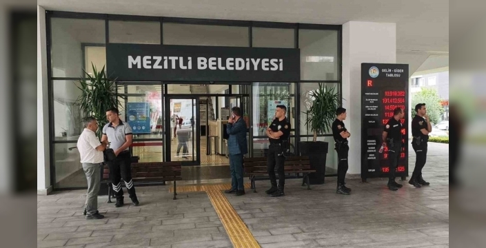 Mezitli Belediye Başkanı Tuncer hakkında yolsuzluk iddiaları