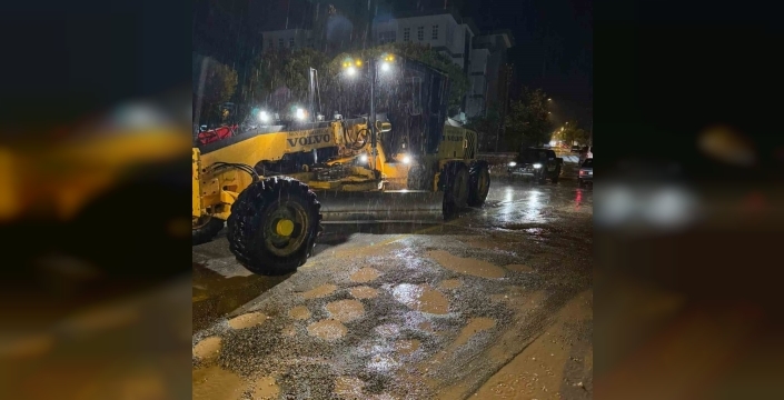 Muğla'da 13 ilçede yağış mesaisi başladı