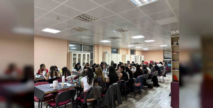 Muğla'da üniversite öğrencileri seramik atölyesinde buluştu